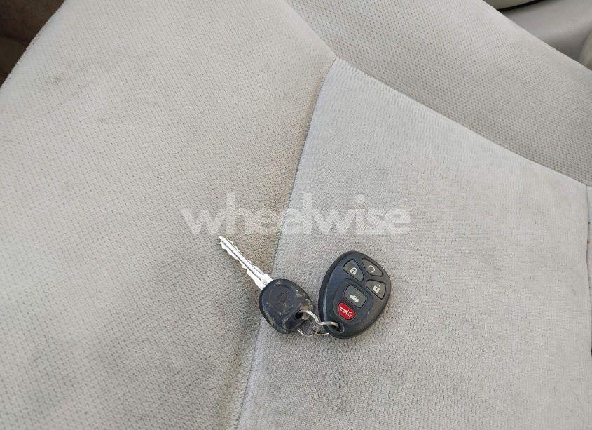 Photo 11 of 2010 Chevrolet Impala LT (VIN 2G1WB5EK0A1226677)