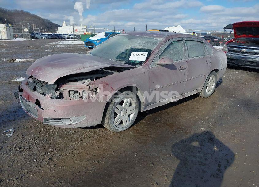 Photo 2 of 2010 Chevrolet Impala LT (VIN 2G1WB5EK0A1226677)