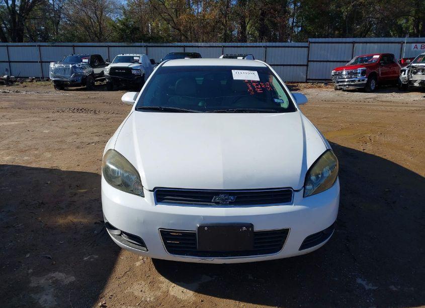 Photo 6 of 2011 Chevrolet Impala LT (VIN 2G1WB5EK0B1192970)