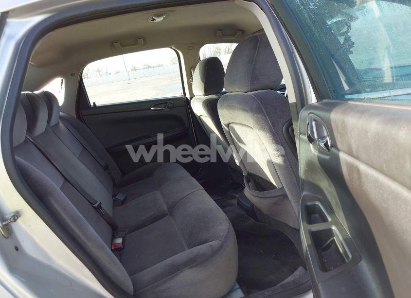 Photo 8 of 2010 Chevrolet Impala LT (VIN 2G1WB5EK1A1131478)