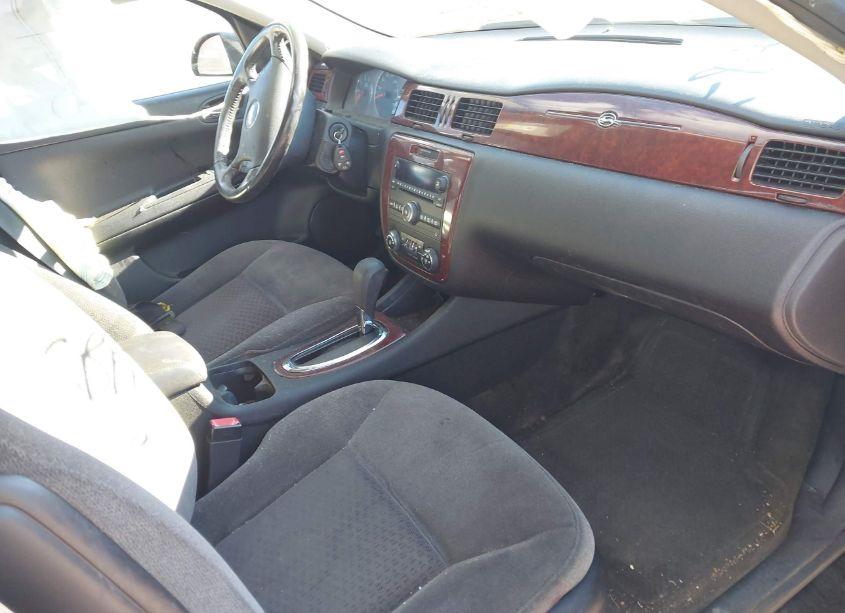 Photo 5 of 2010 Chevrolet Impala LT (VIN 2G1WB5EK1A1179692)
