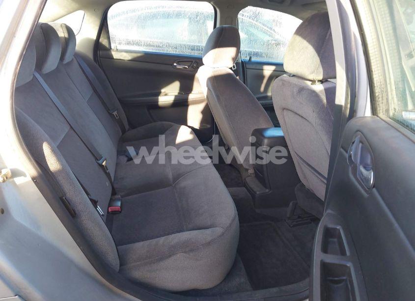 Photo 8 of 2010 Chevrolet Impala LT (VIN 2G1WB5EK1A1188750)