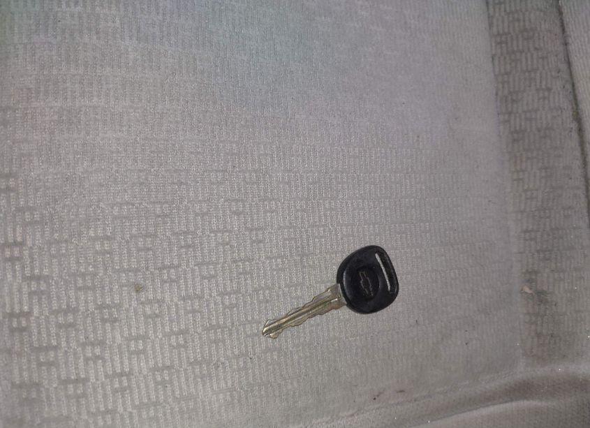 Photo 11 of 2011 Chevrolet Impala LT (VIN 2G1WB5EK1B1226656)