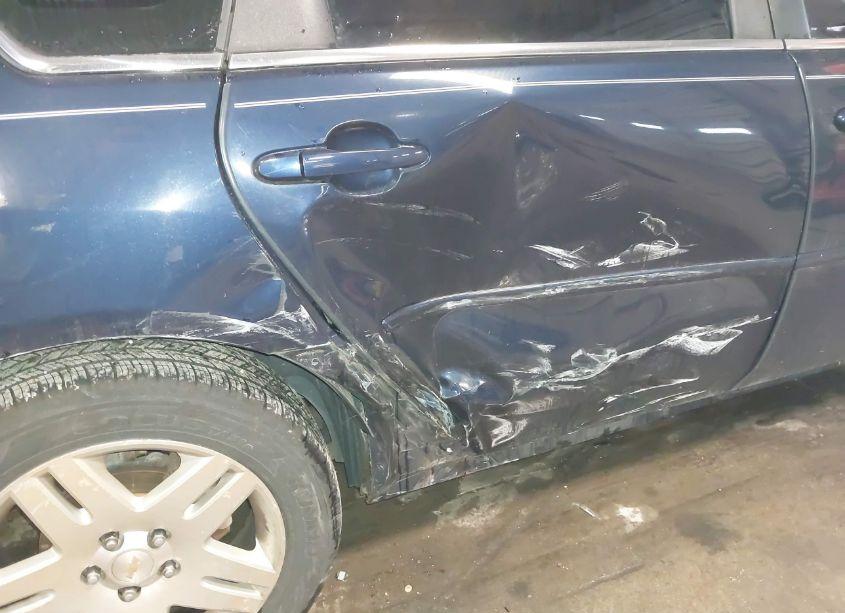 Photo 6 of 2011 Chevrolet Impala LT (VIN 2G1WB5EK1B1226656)