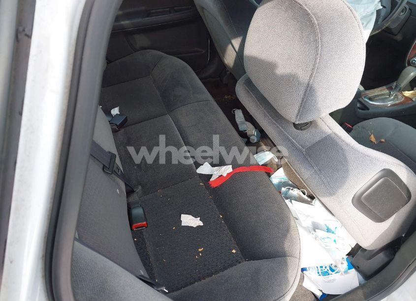 Photo 8 of 2011 Chevrolet Impala LT (VIN 2G1WB5EK1B1301288)