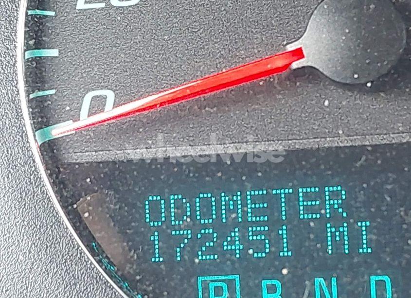 Photo 15 of 2011 Chevrolet Impala LT (VIN 2G1WB5EK2B1105716)