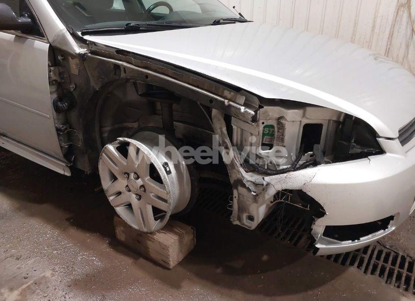 Photo 6 of 2011 Chevrolet Impala LT (VIN 2G1WB5EK2B1107594)