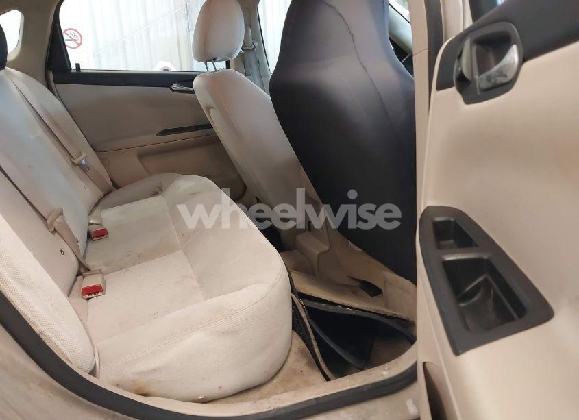 Photo 8 of 2011 Chevrolet Impala LT (VIN 2G1WB5EK2B1241571)