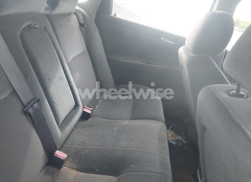 Photo 8 of 2011 Chevrolet Impala LT (VIN 2G1WB5EK2B1255244)