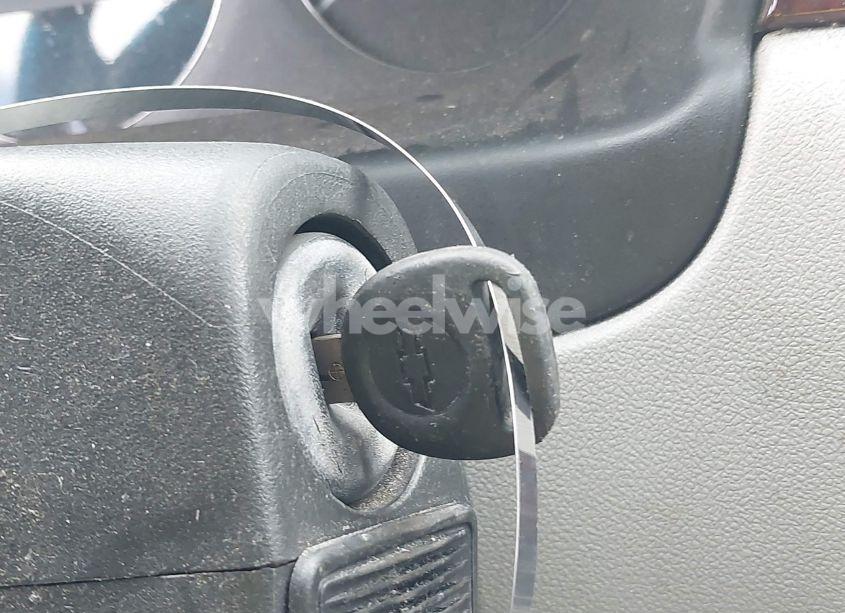 Photo 11 of 2011 Chevrolet Impala LT (VIN 2G1WB5EK2B1302160)