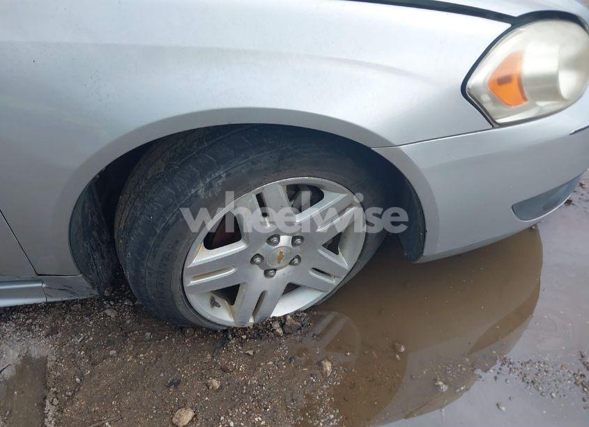 Photo 6 of 2011 Chevrolet Impala LT (VIN 2G1WB5EK2B1302160)