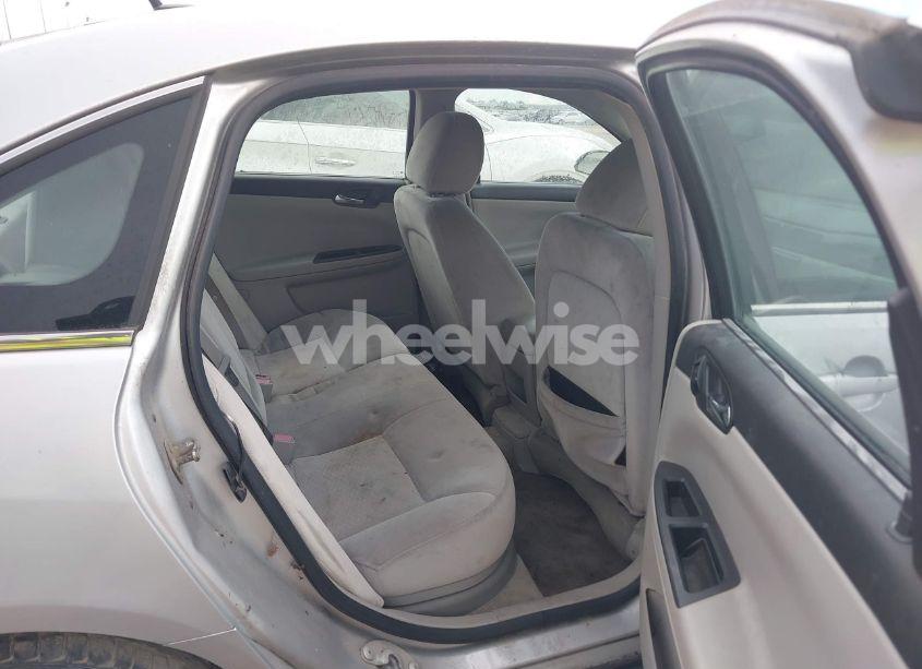 Photo 8 of 2011 Chevrolet Impala LT (VIN 2G1WB5EK2B1302160)