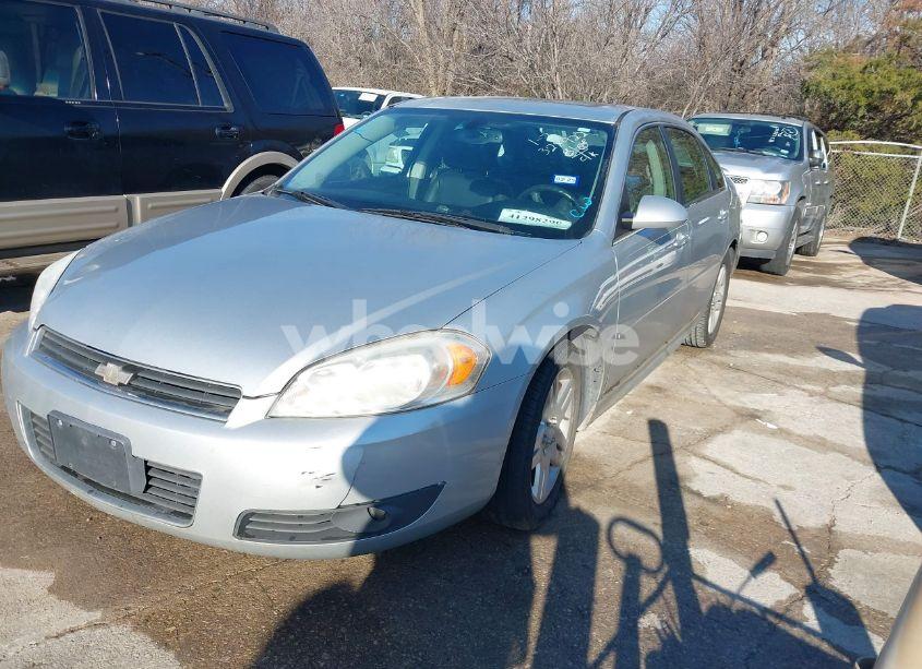 Photo 2 of 2011 Chevrolet Impala LT (VIN 2G1WB5EK2B1328922)