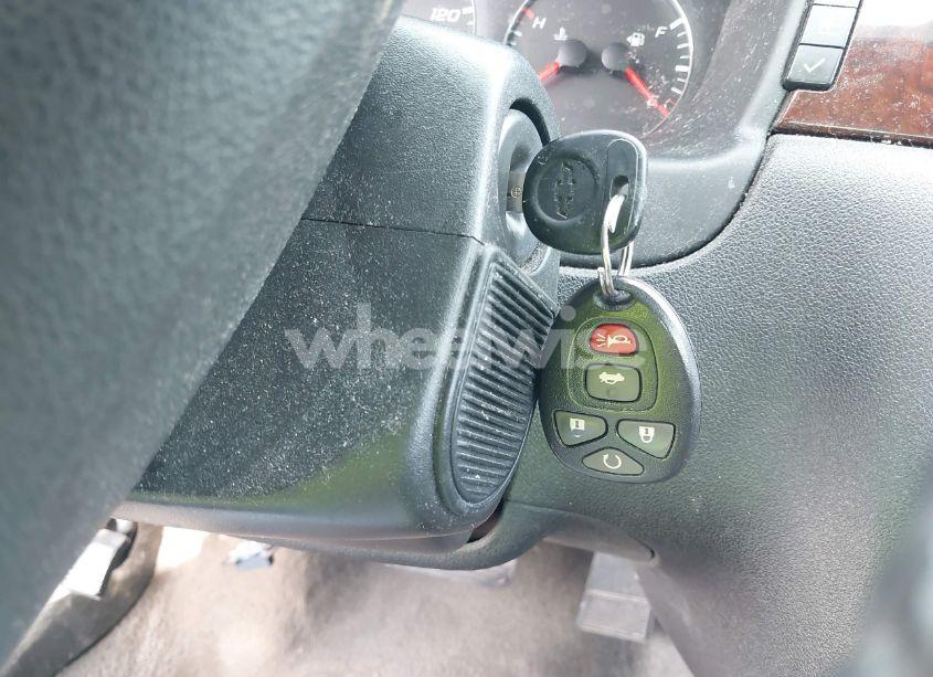 Photo 11 of 2010 Chevrolet Impala LT (VIN 2G1WB5EK3A1204768)