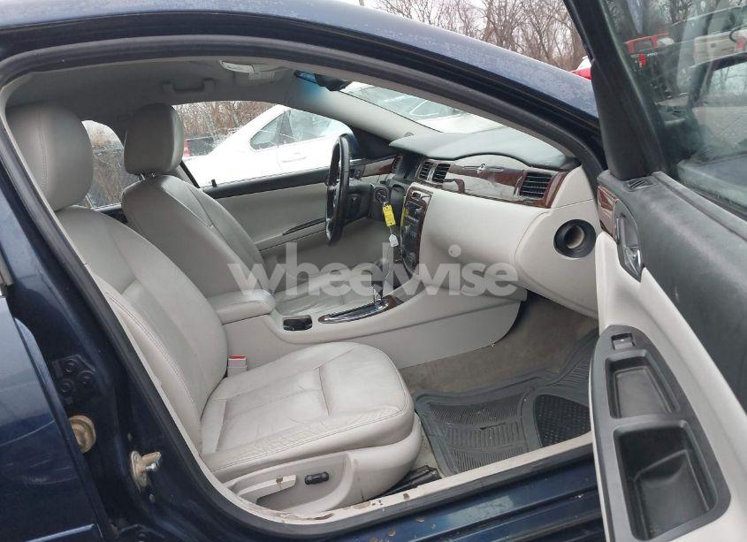 Photo 5 of 2011 Chevrolet Impala LT (VIN 2G1WB5EK3B1212628)