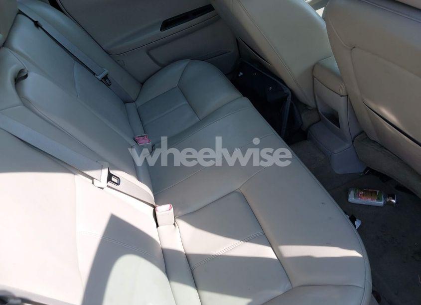 Photo 8 of 2011 Chevrolet Impala LT (VIN 2G1WB5EK3B1260436)