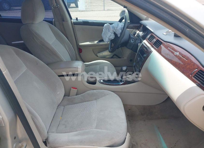 Photo 5 of 2011 Chevrolet Impala LT (VIN 2G1WB5EK3B1319677)