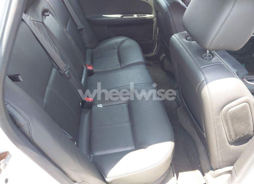 Photo 8 of 2011 Chevrolet Impala LT (VIN 2G1WB5EK3B1322871)