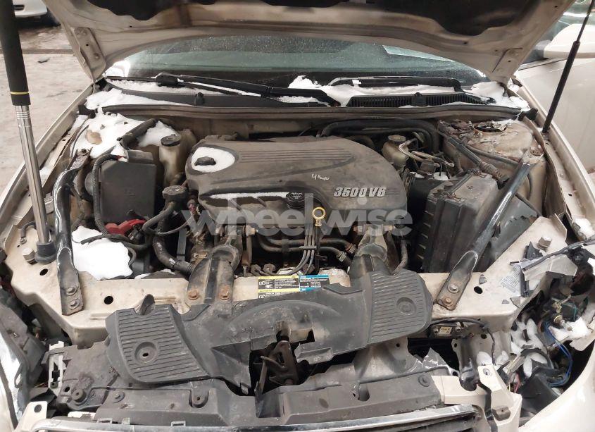 Photo 10 of 2010 Chevrolet Impala LT (VIN 2G1WB5EK4A1156858)