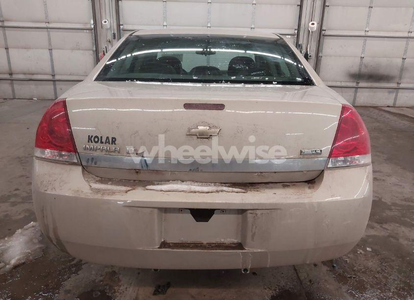 Photo 17 of 2010 Chevrolet Impala LT (VIN 2G1WB5EK4A1156858)