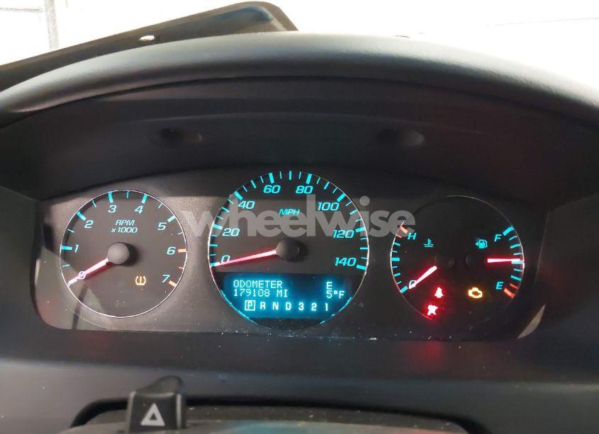 Photo 7 of 2010 Chevrolet Impala LT (VIN 2G1WB5EK4A1156858)