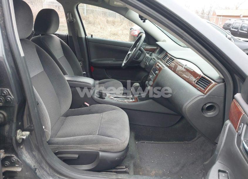 Photo 5 of 2011 Chevrolet Impala LT (VIN 2G1WB5EK4B1165688)