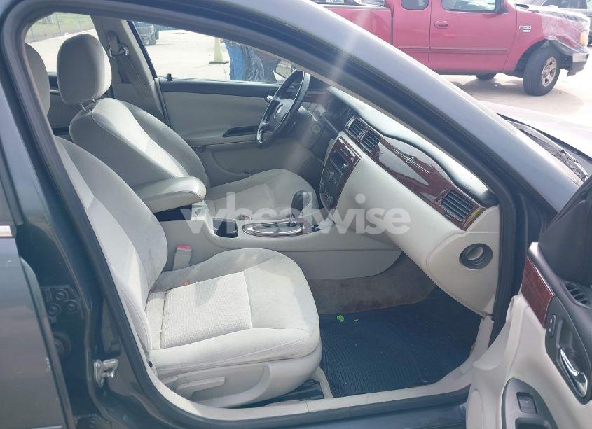 Photo 5 of 2011 Chevrolet Impala LT (VIN 2G1WB5EK4B1190333)