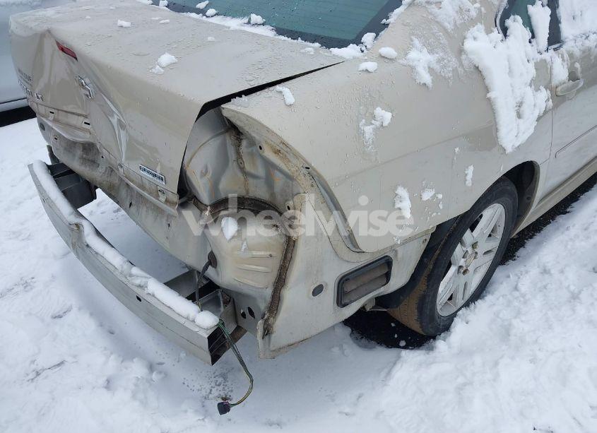 Photo 15 of 2011 Chevrolet Impala LT (VIN 2G1WB5EK4B1193684)