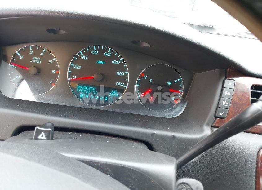 Photo 7 of 2011 Chevrolet Impala LT (VIN 2G1WB5EK4B1193684)