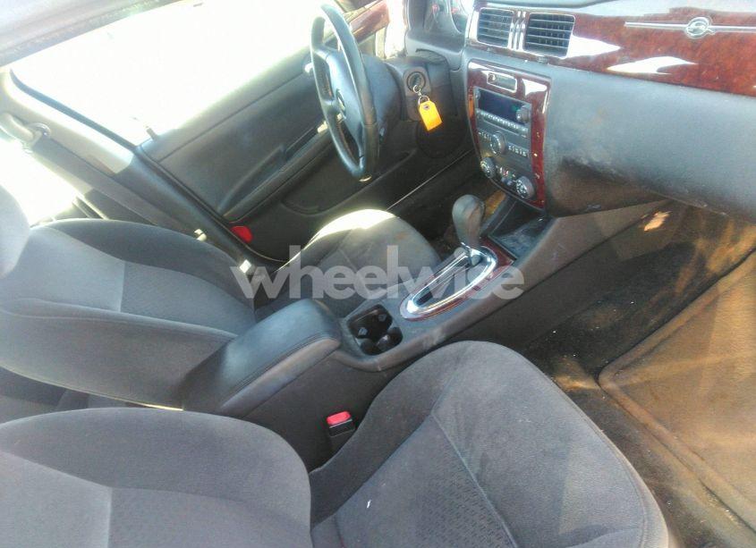 Photo 5 of 2011 Chevrolet Impala LT (VIN 2G1WB5EK4B1212850)