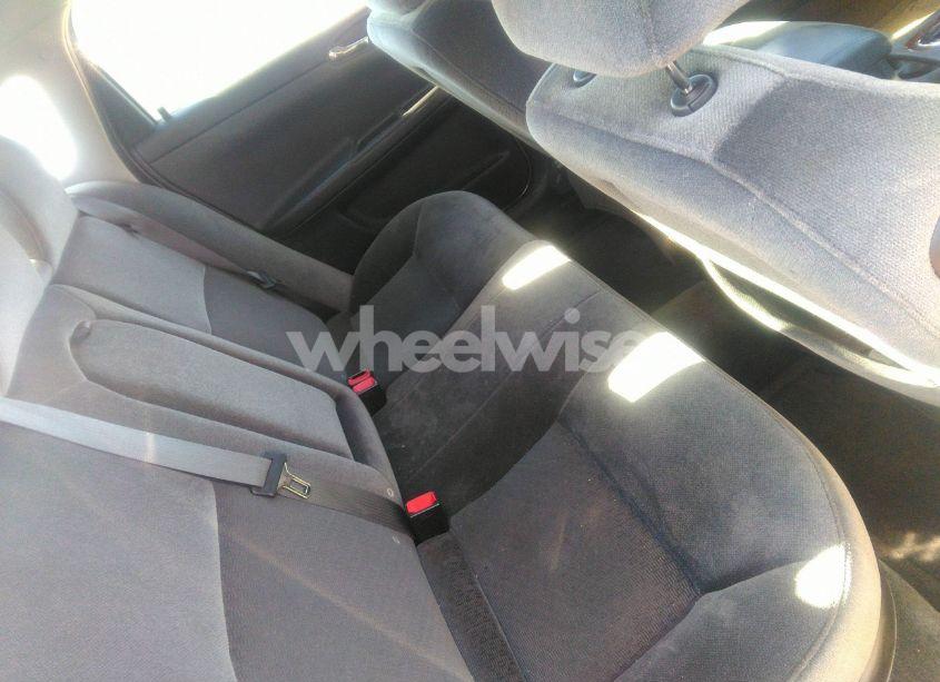 Photo 8 of 2011 Chevrolet Impala LT (VIN 2G1WB5EK4B1212850)