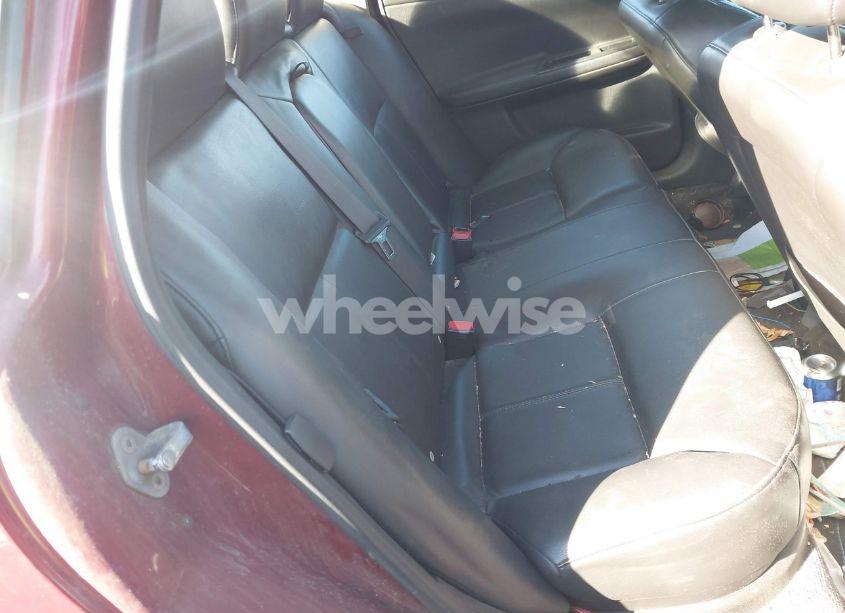 Photo 8 of 2011 Chevrolet Impala LT (VIN 2G1WB5EK4B1310308)