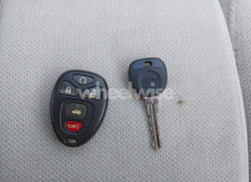 Photo 11 of 2011 Chevrolet Impala LT (VIN 2G1WB5EK5B1103670)