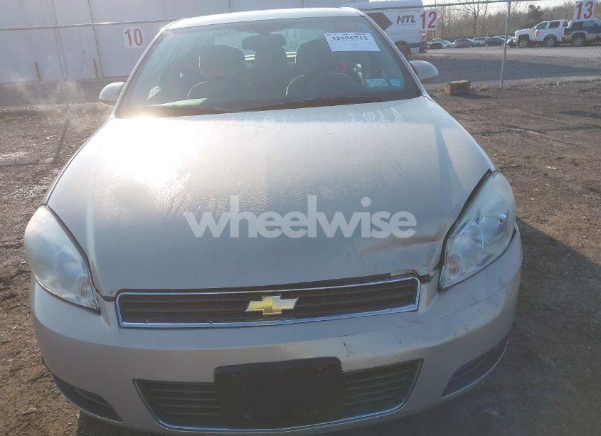 Photo 6 of 2011 Chevrolet Impala LT (VIN 2G1WB5EK5B1103670)