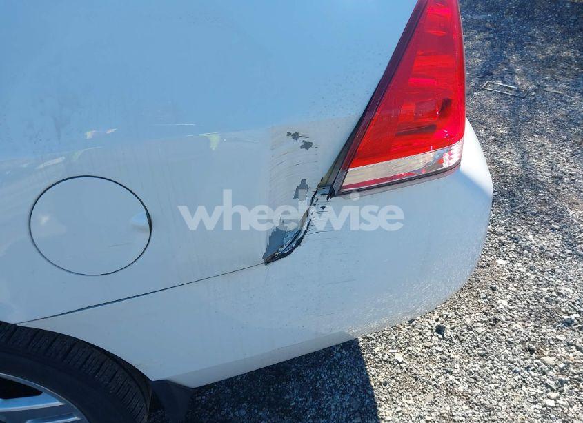 Photo 6 of 2011 Chevrolet Impala LT (VIN 2G1WB5EK5B1128083)