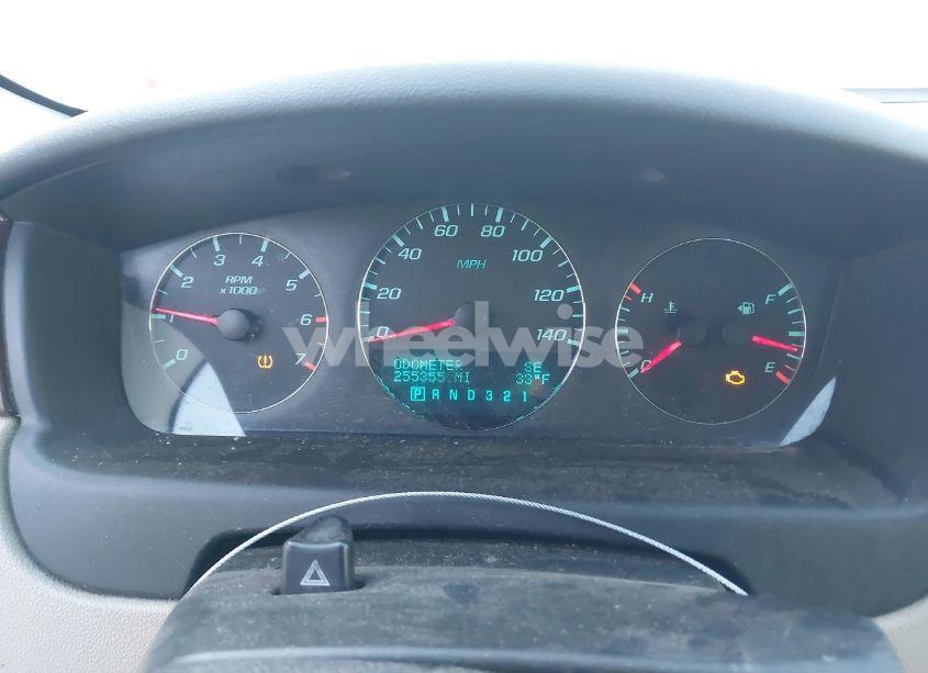 Photo 7 of 2011 Chevrolet Impala LT (VIN 2G1WB5EK5B1142873)