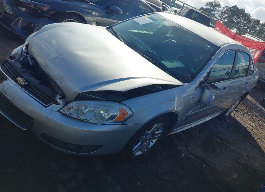 Photo 2 of 2011 Chevrolet Impala LT (VIN 2G1WB5EK5B1237627)