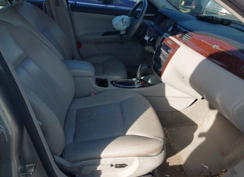 Photo 5 of 2011 Chevrolet Impala LT (VIN 2G1WB5EK5B1237627)