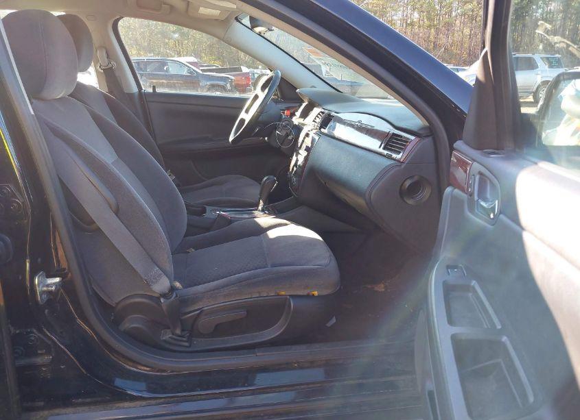 Photo 5 of 2010 Chevrolet Impala LT (VIN 2G1WB5EK6A1108469)