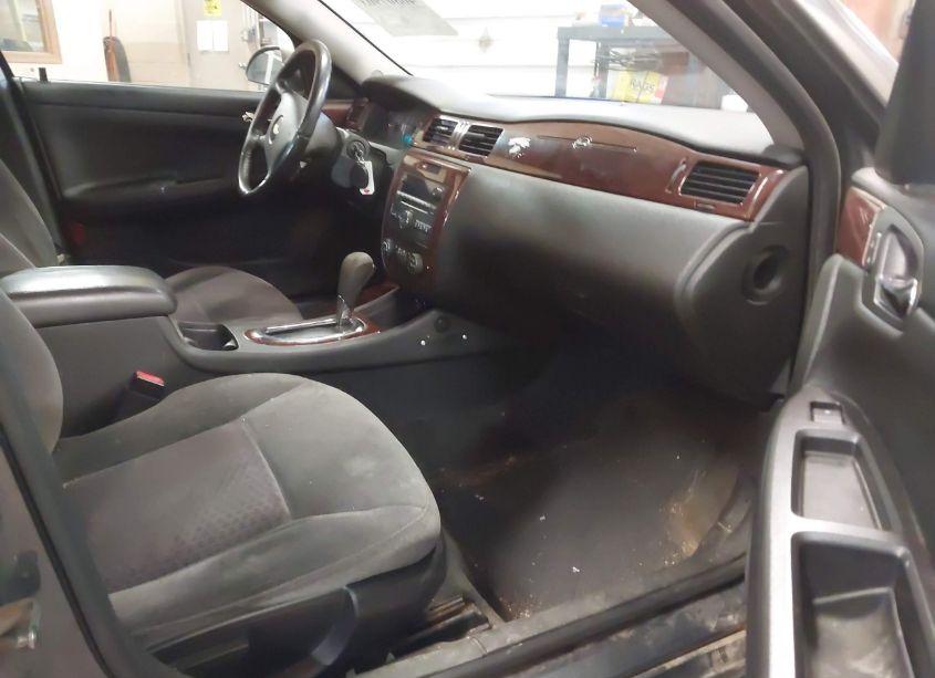 Photo 5 of 2010 Chevrolet Impala LT (VIN 2G1WB5EK6A1176366)