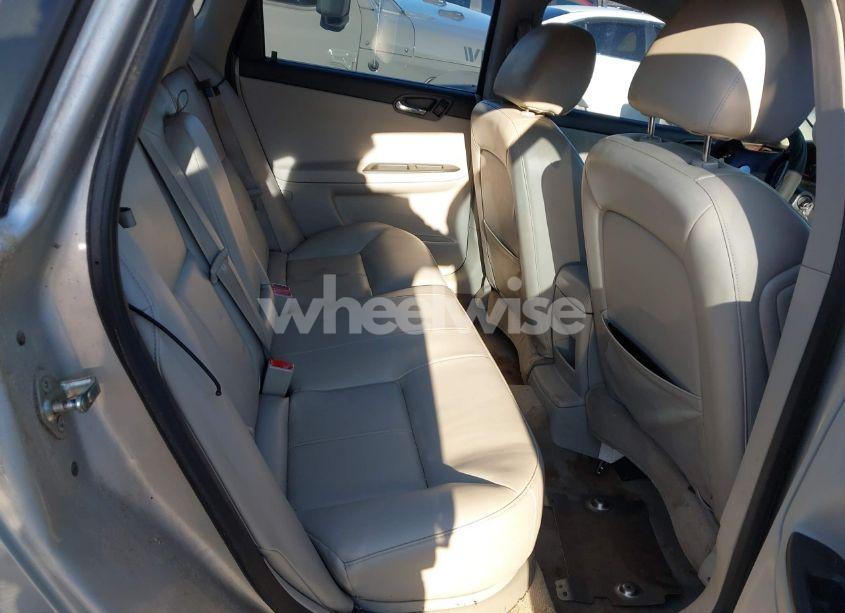 Photo 8 of 2011 Chevrolet Impala LT (VIN 2G1WB5EK6B1148682)