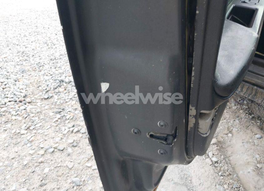 Photo 13 of 2010 Chevrolet Impala LT (VIN 2G1WB5EK8A1194819)