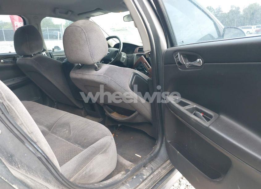 Photo 8 of 2010 Chevrolet Impala LT (VIN 2G1WB5EK8A1194819)