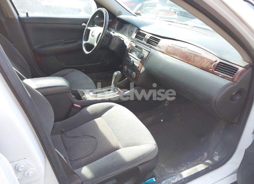 Photo 5 of 2010 Chevrolet Impala LT (VIN 2G1WB5EK8A1246160)