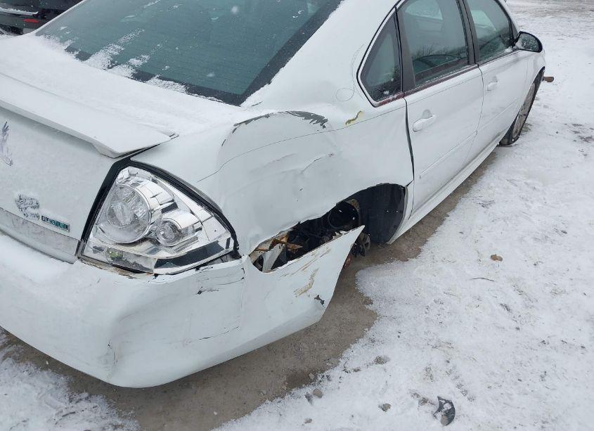 Photo 6 of 2011 Chevrolet Impala LT (VIN 2G1WB5EK8B1170604)