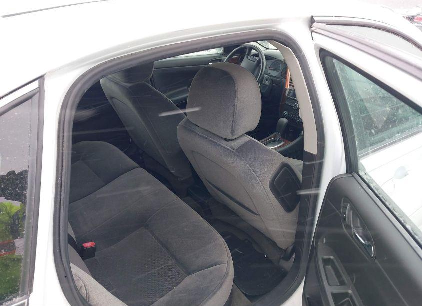 Photo 8 of 2011 Chevrolet Impala LT (VIN 2G1WB5EK8B1170604)