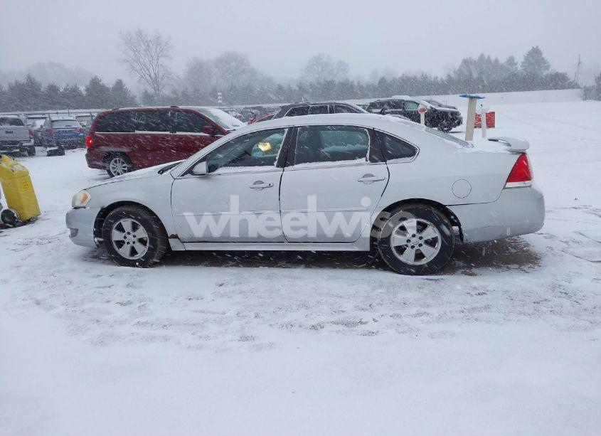 Photo 14 of 2010 Chevrolet Impala LT (VIN 2G1WB5EK9A1159822)