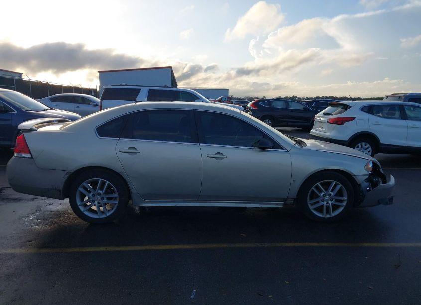 Photo 13 of 2010 Chevrolet Impala LT (VIN 2G1WB5EK9A1172750)