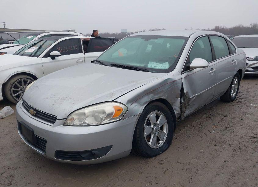 Photo 2 of 2010 Chevrolet Impala LT (VIN 2G1WB5EK9A1227665)