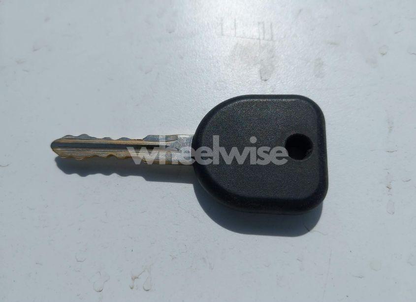 Photo 11 of 2010 Chevrolet Impala LT (VIN 2G1WB5EK9A1234115)